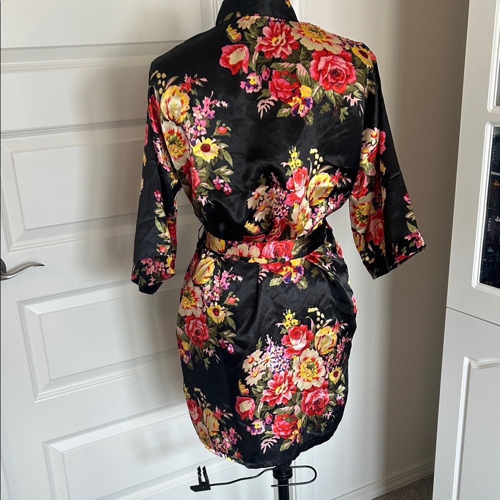 Floral Satin Kimono Robe - Picture 3 of 3